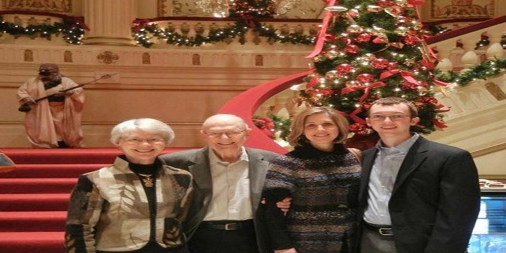 a sandman in the background?